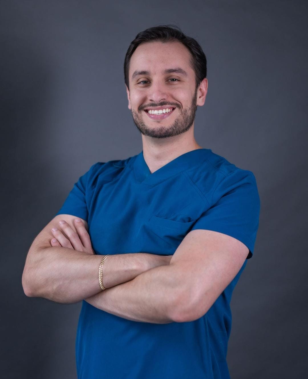 Dr. Andrés Castillo